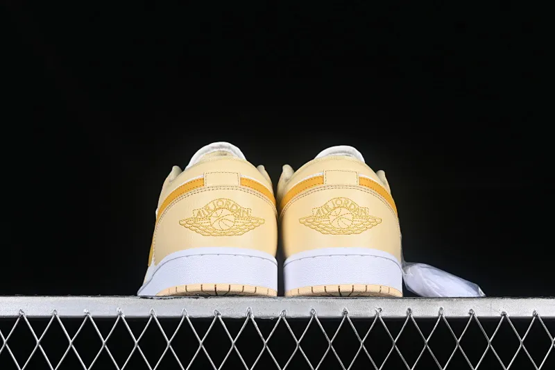 All categories Air Jordan Jordan series basketball shoes Air Jordan 1 Low Air Jordan 1 Low "Yellow" AJ1 Joe 1 Banana Yellow Low-top cultural casual sneakers DC0774-170